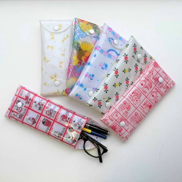 クリアポーチ（ストップペイル、トレイン、マイホーム、リボン、3色小花、フルーツ）（1800円）