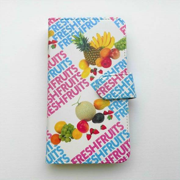 スマホマルチケース（フルーツ）（3800円／M、L、LLサイズ共通）