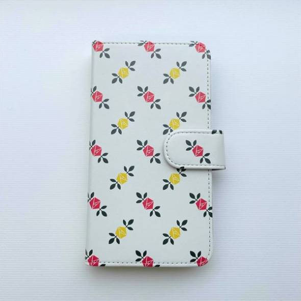 スマホマルチケース（3色小花）（3800円／M、L、LLサイズ共通）