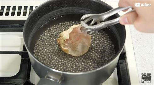 圧倒的不審者の極み 包丁 knife