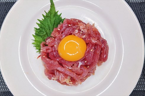 ねとめし 生ハムユッケ，