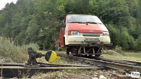 鉄道 海外 YouTube DMV 軌陸車