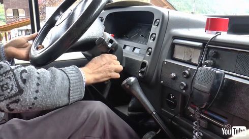 鉄道 海外 YouTube DMV 軌陸車