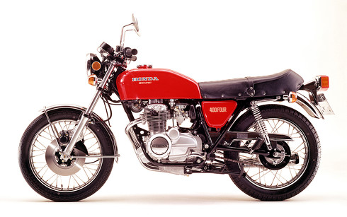 CB400FOUR 藤森慎吾仕様　プラモデル完成品 子分系YouTuber藤森慎吾、総長とウキウキ「ヨンフォア」大改造