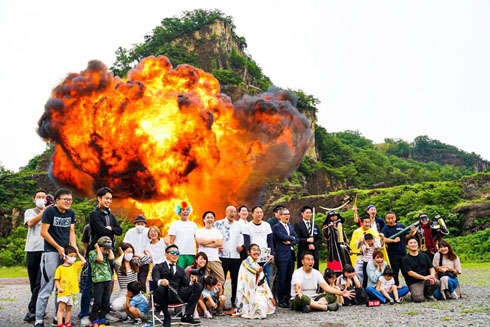 爆破体験ツアー