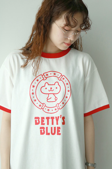 BETTY’S BLUE