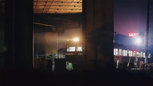 岳南電車 工場 夜景 踏切 静岡