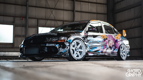 痛車 三菱 ランエボ 湊あくあ  VTuber