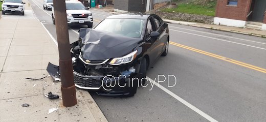 オハイオ シンシナティ ブルードX セミ 事故