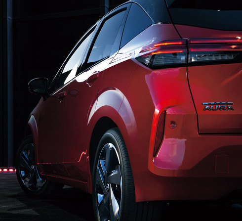 日産 ノート オーラ e-POWER