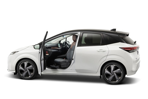 日産 ノート オーラ e-POWER