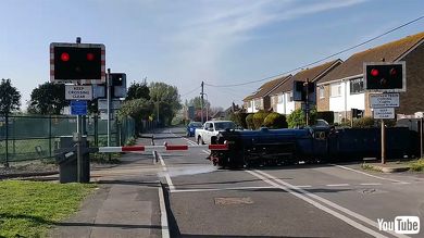 鉄道 海外 YouTube イギリス SL 蒸気機関車 静岡