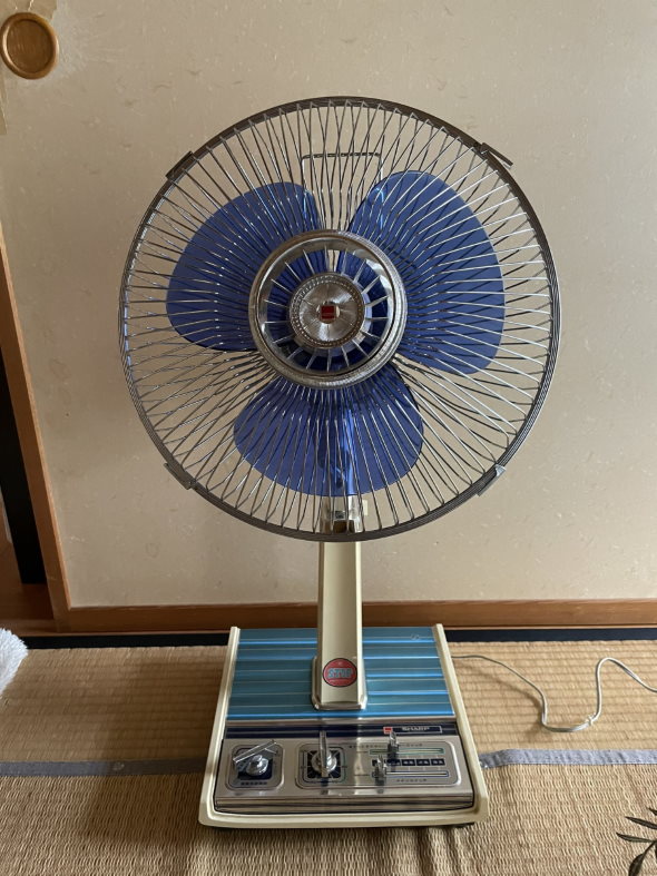 扇風機 コレクター 古い 高校生