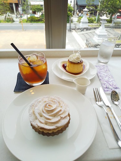 「豊島屋洋菓子舗 置石」メインイメージ