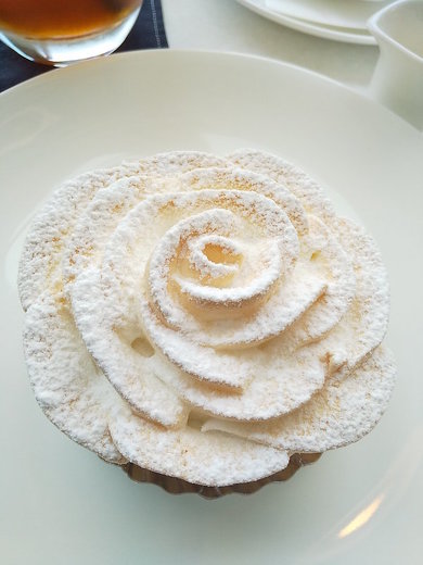 「豊島屋洋菓子舗 置石」レモンパイイメージ