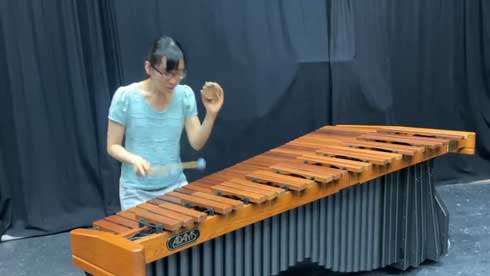 森のくまさん ノリノリ 演奏 木琴 マリンバ カシシ 打楽器 長谷見枝里