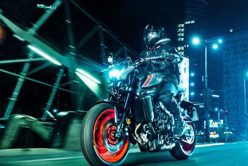 ヤマハ MT-09 フルモデルチェンジ