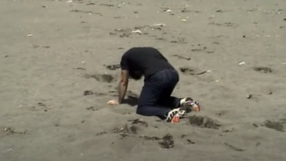 催涙スプレー 公開 検証 動画 ボディーガード