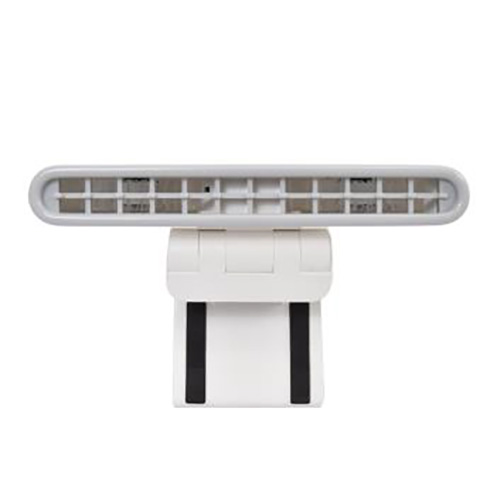 気分はまるで山のふもとで仕事中？　吹き下ろし風で手汗をかわかす小型扇風機が登場