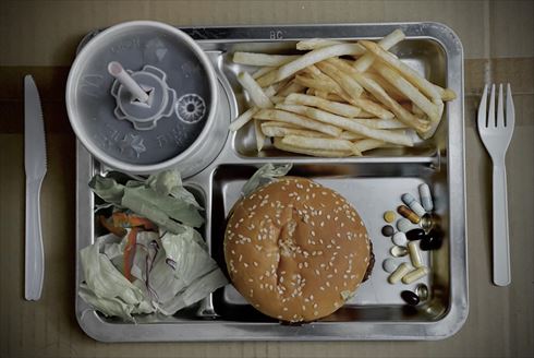 見知らぬ女子高生に監禁された きただりょうま