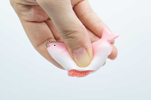 魚卵とびでるマスコット カプセルトイ あそび研究所365