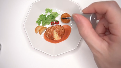 「食品サンプルですか？」　100均の粘土セットで作ったハンバーグがおままごとレベルをはるかに越えたすごさ
