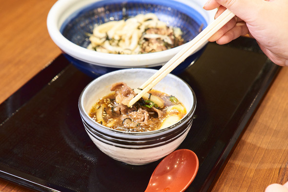 【PR】丸亀製麺夏うどん『神戸牛旨辛つけうどん』