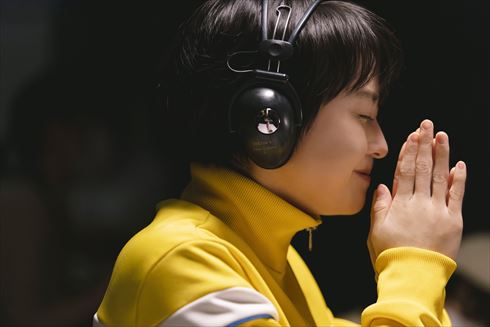 伊藤万理華 井桁弘恵 鈴木仁 お耳に合いましたら。