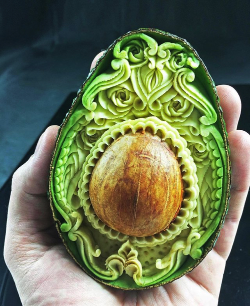 芸術劇なアボカドアート