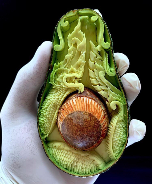 芸術劇なアボカドアート