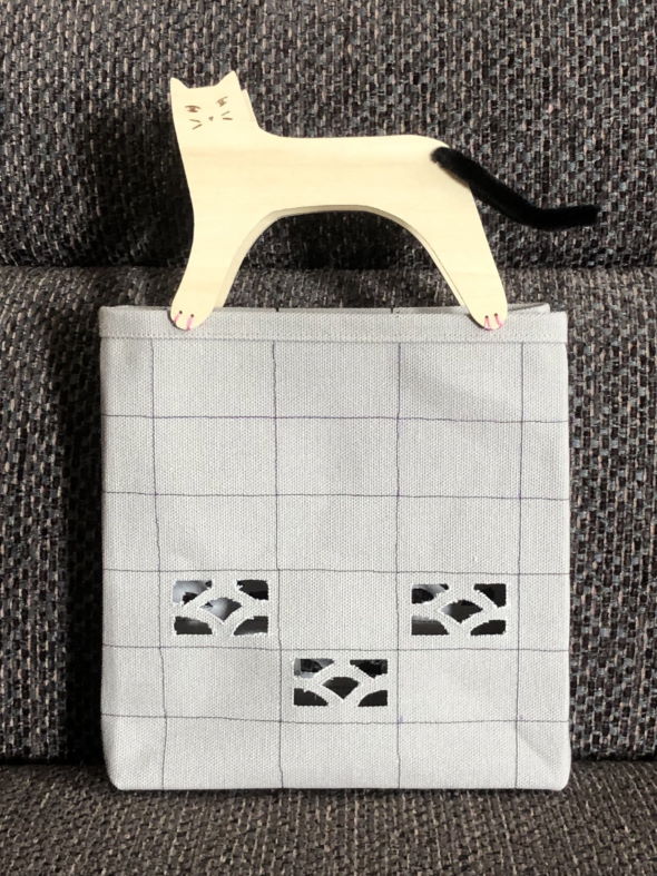 ハンドメイド 娘 猫 ブロック塀 バッグ