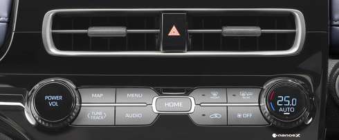 トヨタ 新型アクア