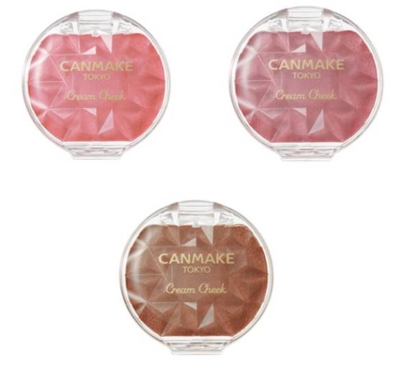 クリームチーク（パールタイプ）（各638円／限定3色）