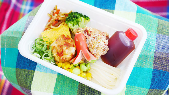 【PR】丸亀製麺　テイクアウト　丸亀こどもうどん弁当　タイアップ