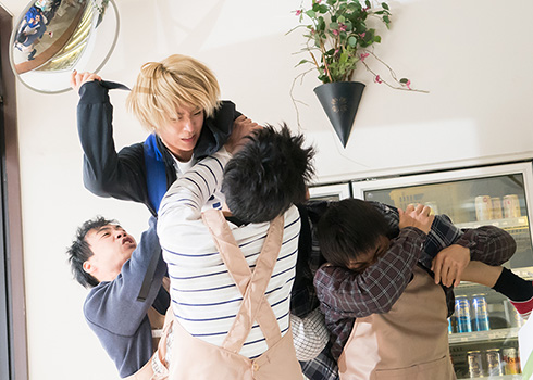 高石あかり ベイビーわるきゅーれ α-X's