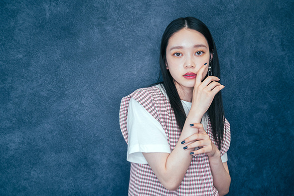 高石あかり ベイビーわるきゅーれ α-X's