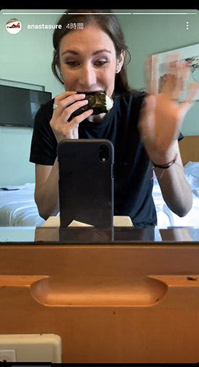 アナスタシア・バクシス おにぎり コンビニ 五輪 東京 オリンピック 報道 メディア