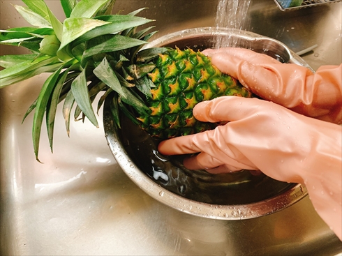 パイナップル ジュース パイナップルの皮