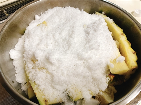 パイナップル ジュース パイナップルの皮