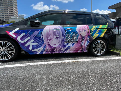 痛車 プロジェクトセカイ 巡音ルカ MPV
