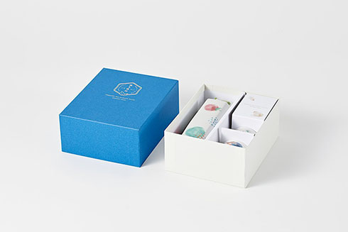 鳴き徳利箱詰めされた状態