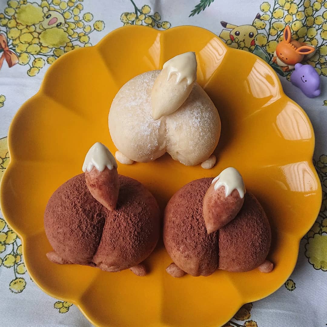 「イーブイのおしり」をパンでもっふもふに再現　白パンで作った“色違い”もかわいい