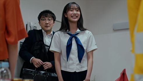 伊藤万理華 井桁弘恵 鈴木仁 お耳に合いましたら。