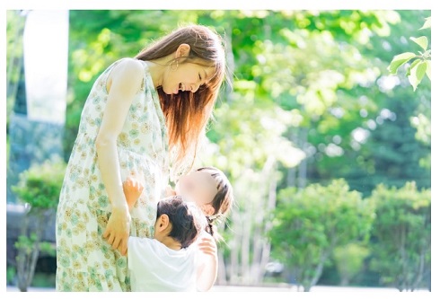 紺野あさ美 第3子 妊娠 マタニティフォト 長女 長男 子ども