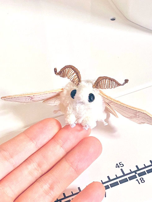 アートドール　ぬいぐるみ　蚕 アートドール ぬいぐるみ 蚕