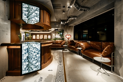 エムホールデム ポーカー