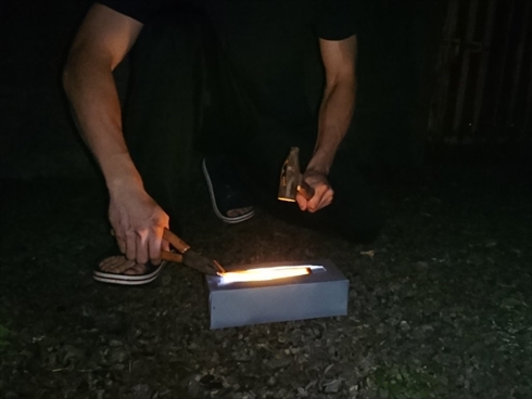 サワーペーパー 鍛冶職人