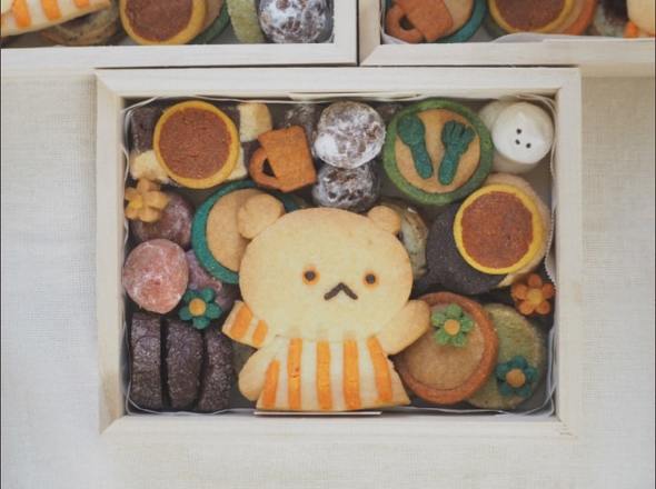 絵本『しろくまちゃんのほっとけーき』をクッキーで再現 色づか