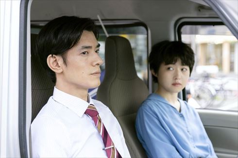 伊藤万理華 井桁弘恵 鈴木仁 お耳に合いましたら。