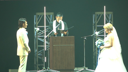 丸山桂里奈 本並健治 結婚 夫婦 TGC 結婚記念日 インスタ